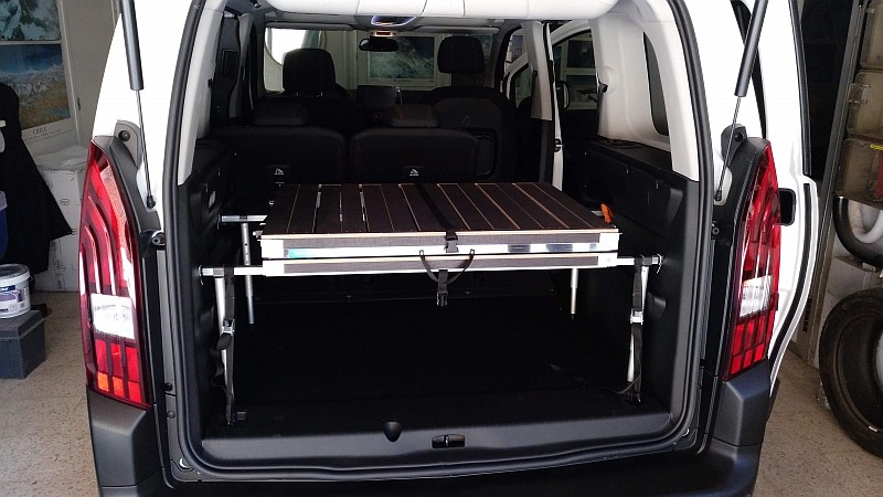 base de cama abatible para furgonetas